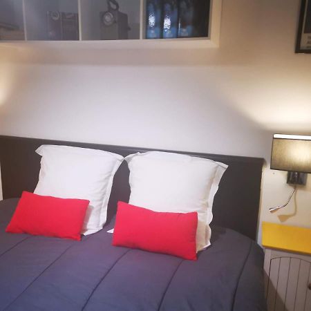 Appartements De L'Auberge Du Chemin De Fer Lanester Zewnętrze zdjęcie