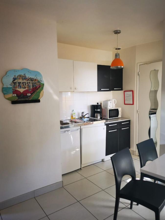 Appartements De L'Auberge Du Chemin De Fer Lanester Zewnętrze zdjęcie
